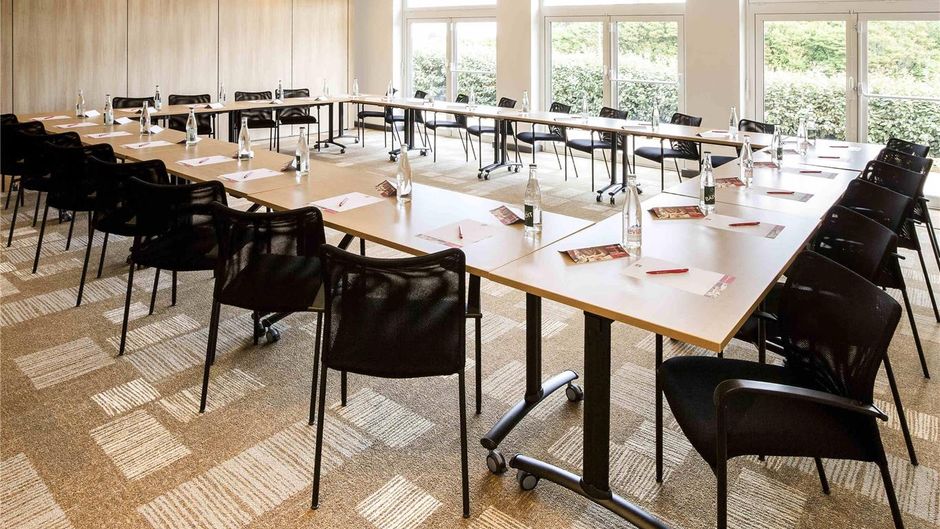 Ibis Cherbourg Meeting