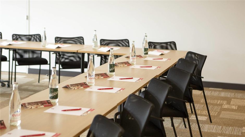 Ibis Cherbourg Meeting