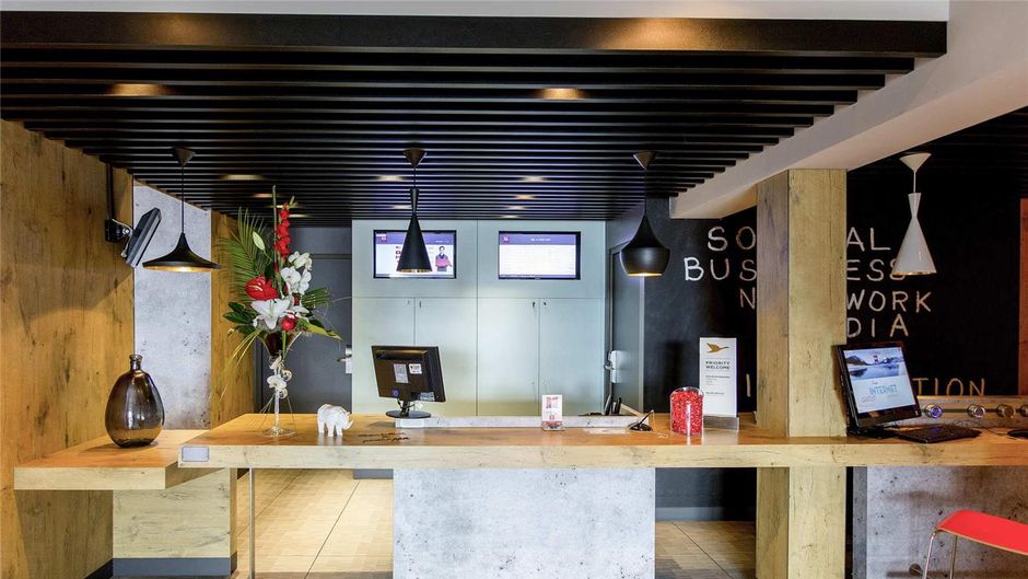 Ibis Cherbourg Exterior