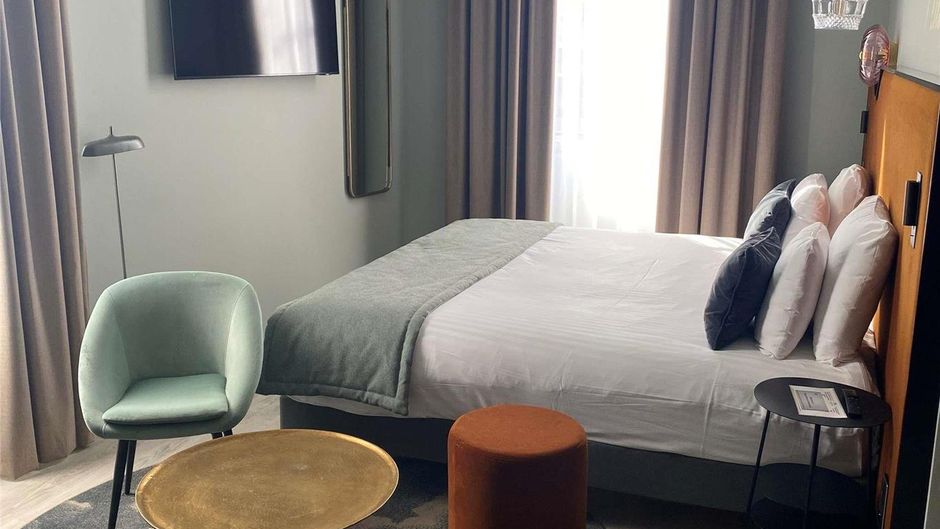 Mercure Montauban Room