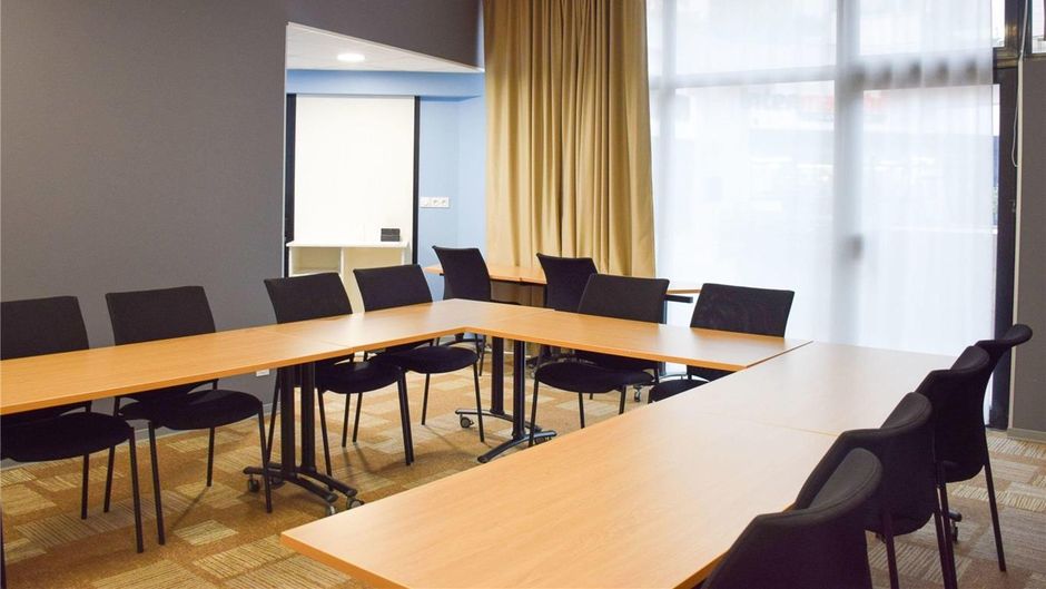 Ibis Rodez Centre Cathedrale Meeting