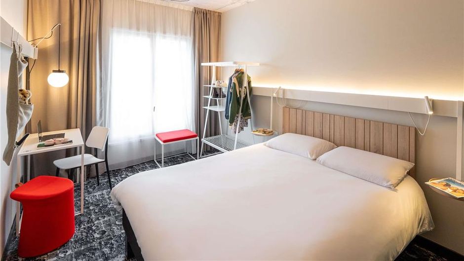 Ibis Lyon Centre Perrache Room