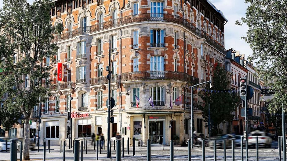 Ibis Gare Matabiau Exterior