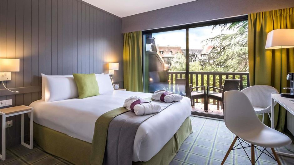 Hotel Mercure Deauville Yacht Club Room