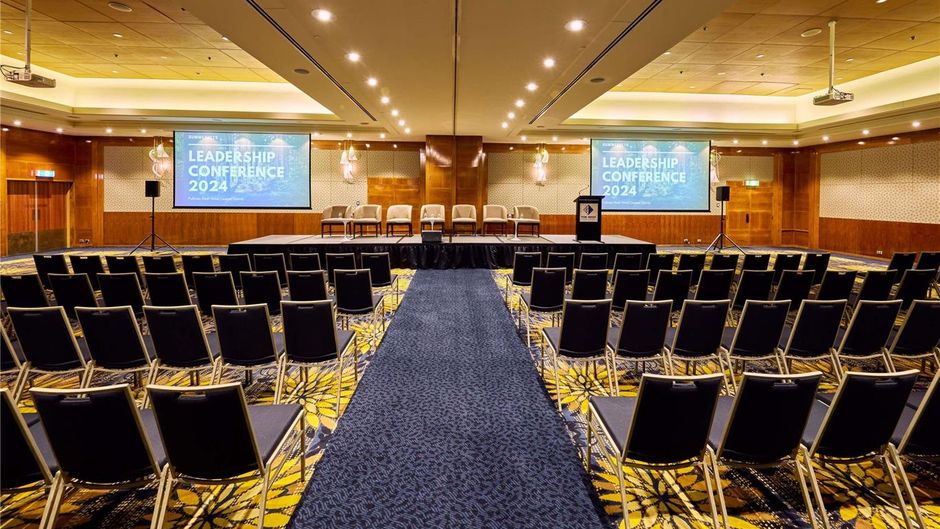Pullman Reef Hotel Casino Meeting