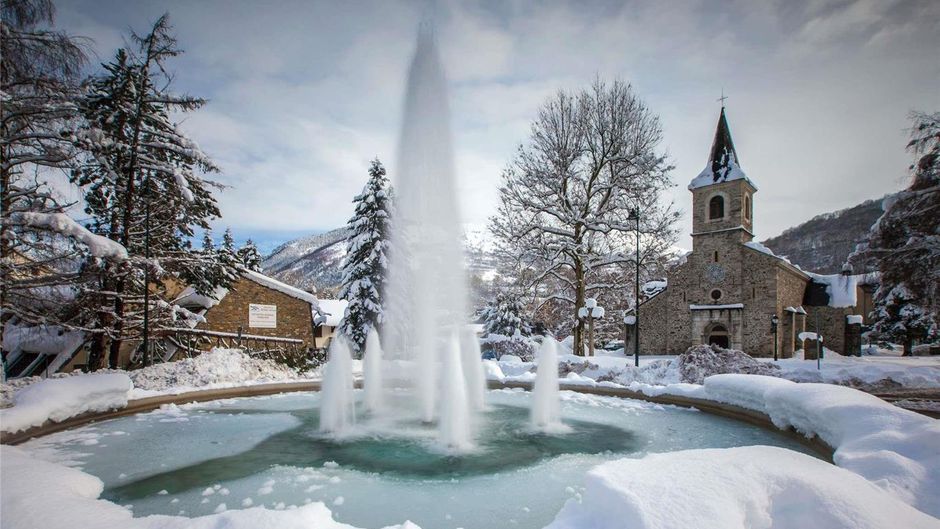 Mercure Saint Lary 3M Exterior