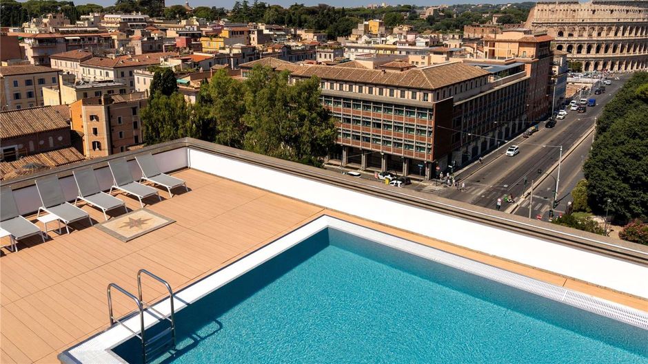 Mercure Roma Centro Colosseo Exterior