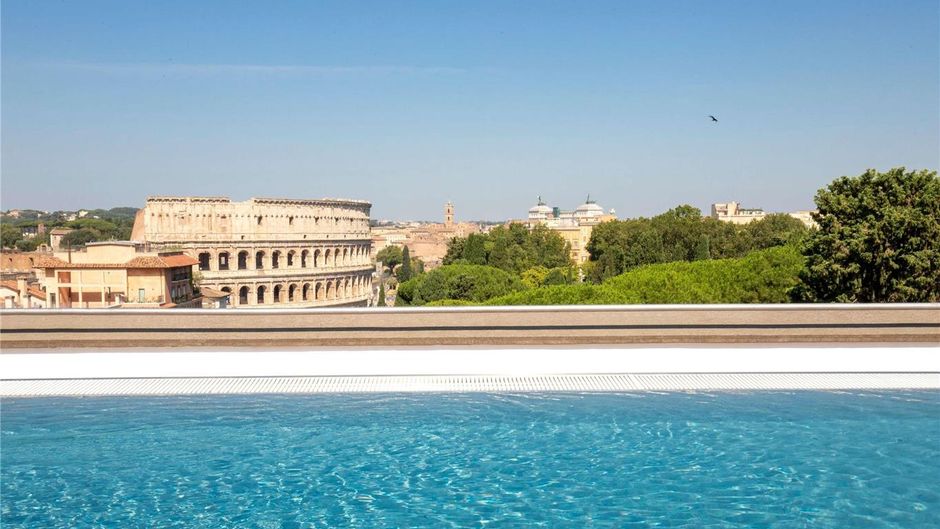 Mercure Roma Centro Colosseo Pool