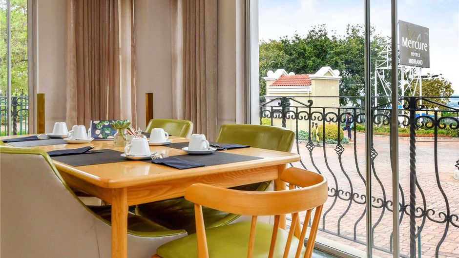 Mercure Hotel Midrand Restaurant