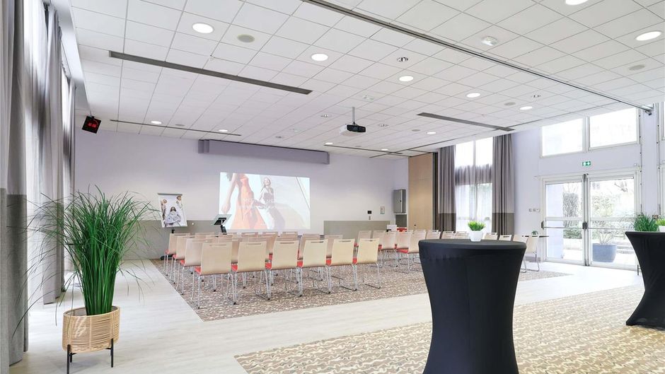 Mercure Grenoble President Other