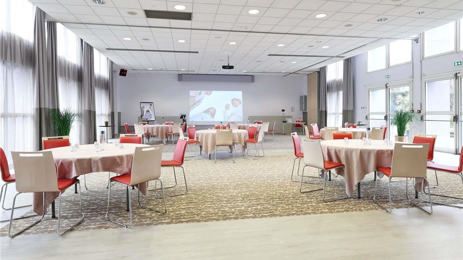 Mercure Grenoble President Meeting