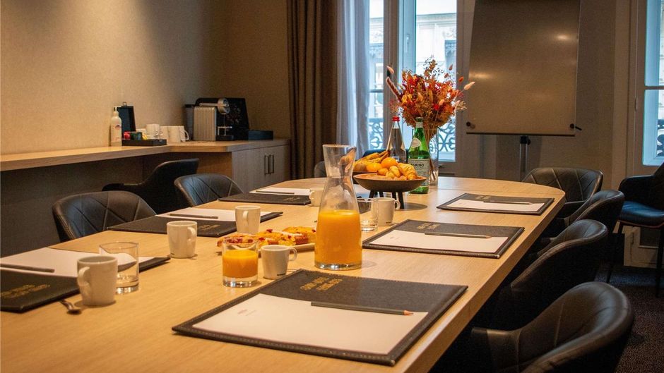 Mercure Beaux Arts Meeting