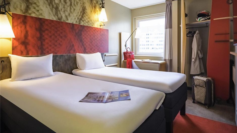 Ibis Zurich Messe Airport Room