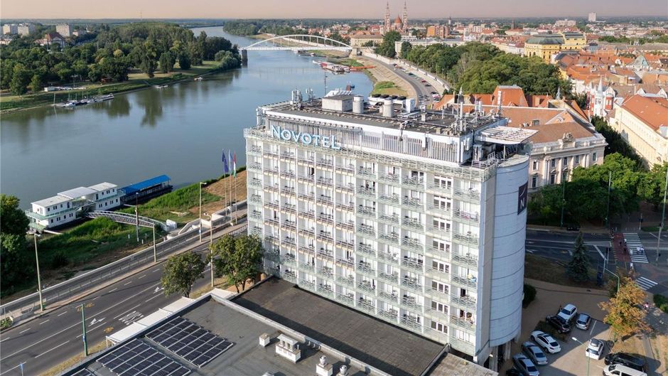 Novotel Szeged Exterior