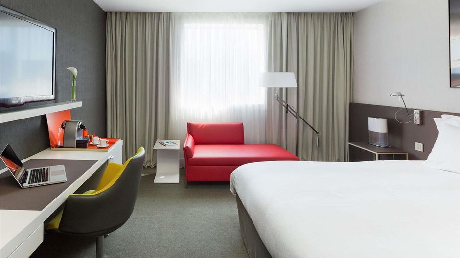 Pullman Paris La Defense Room