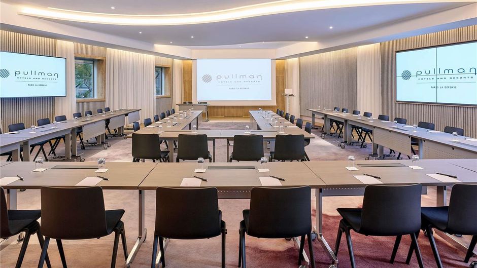 Pullman Paris La Defense Meeting