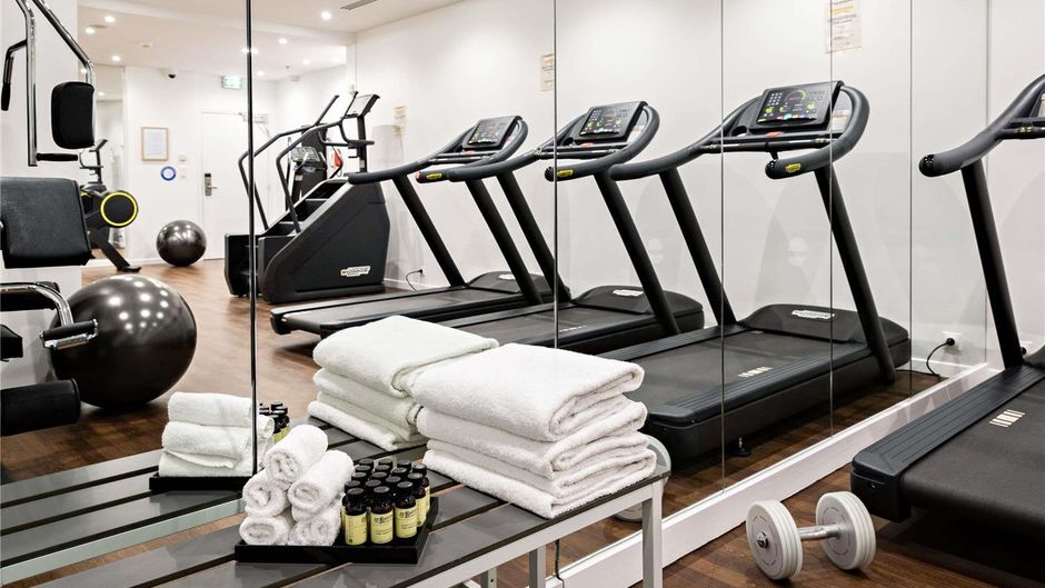 Pullman Paris La Defense Health