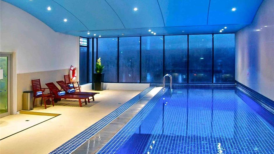 Novotel Sydney Darling Square Pool