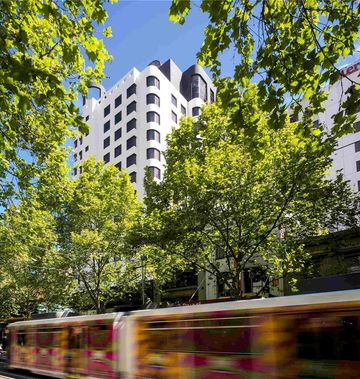 Pullman Melbourne City Centre