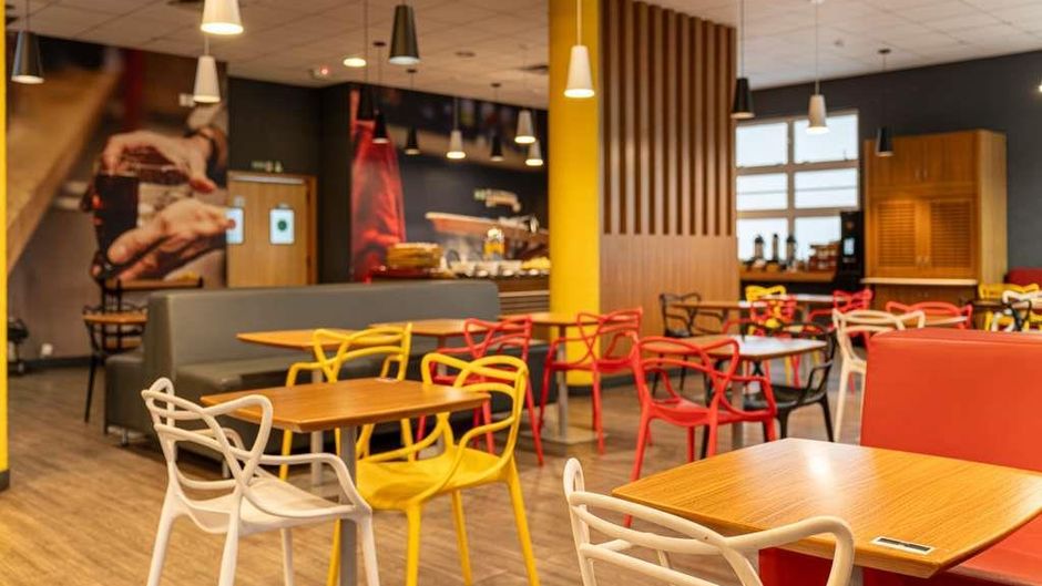 Ibis Paulinia Restaurant