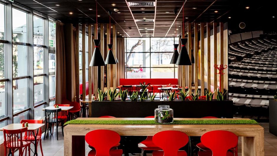 Ibis Poznan Stare Miasto Exterior