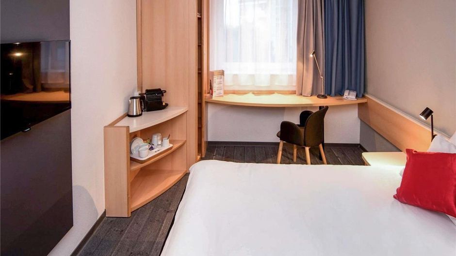 Ibis Poznan Stare Miasto Room