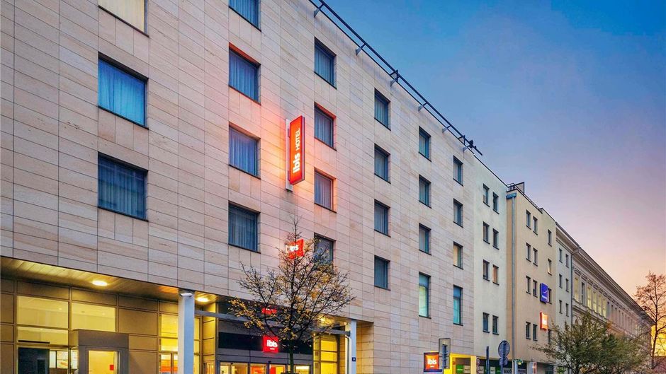 Ibis Praha Wenceslas Square Exterior