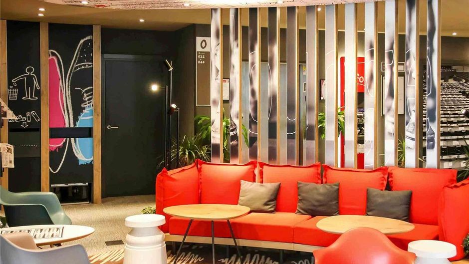 Ibis Irun Exterior