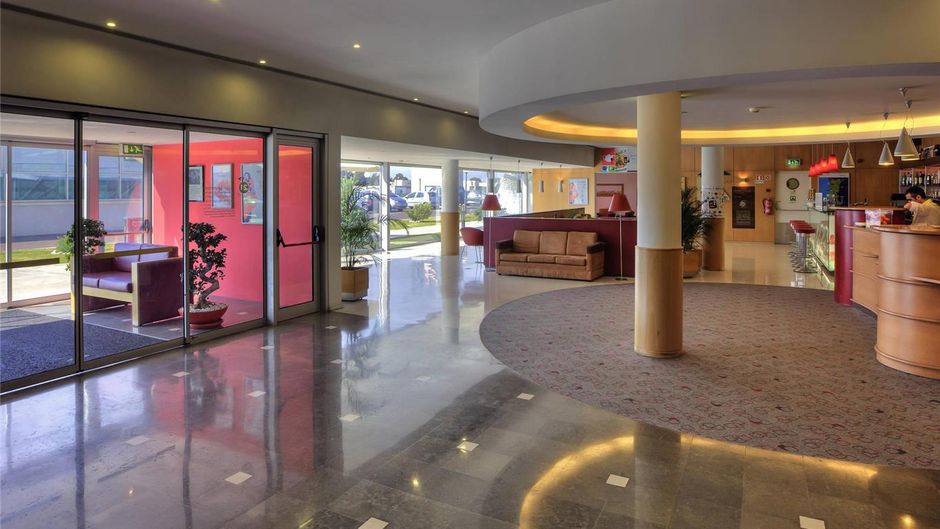 Hotel Ibis Porto Sao Joao Exterior
