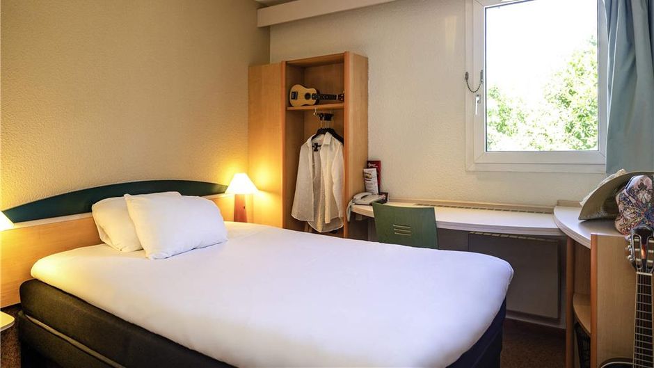 Ibis Autun Room