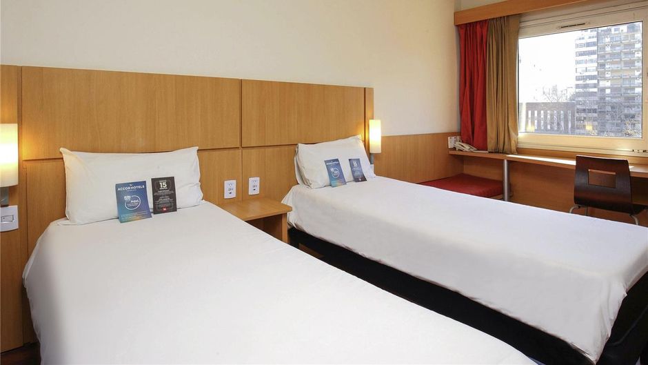 Ibis Buenos Aires Congreso Room