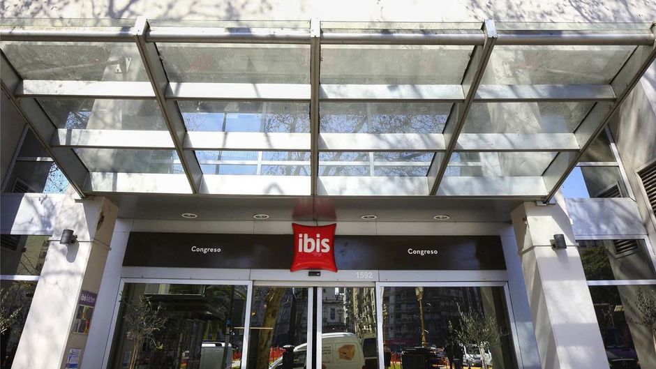 Ibis Buenos Aires Congreso Exterior