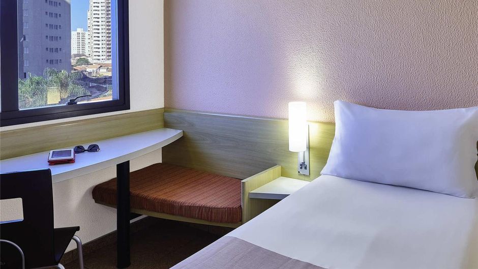 Ibis Taubate Room