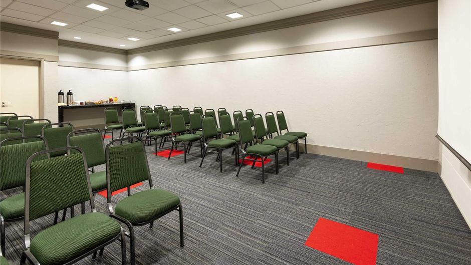 Ibis Sao Carlos Meeting
