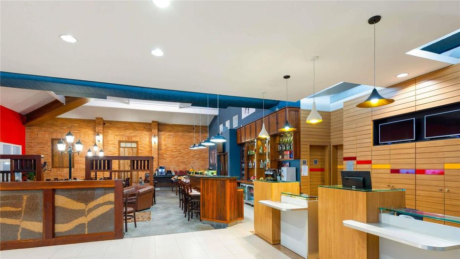 Ibis Sao Carlos Exterior