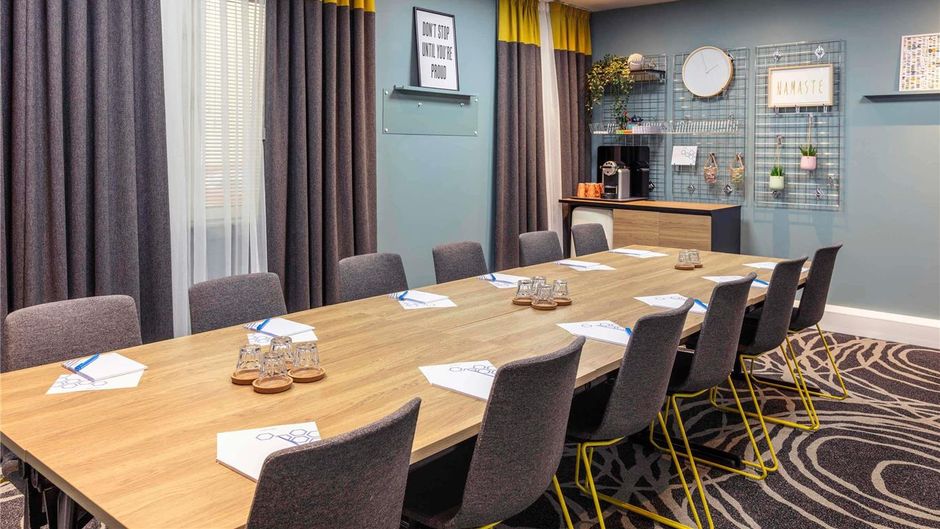 Novotel Edinburgh Centre Meeting