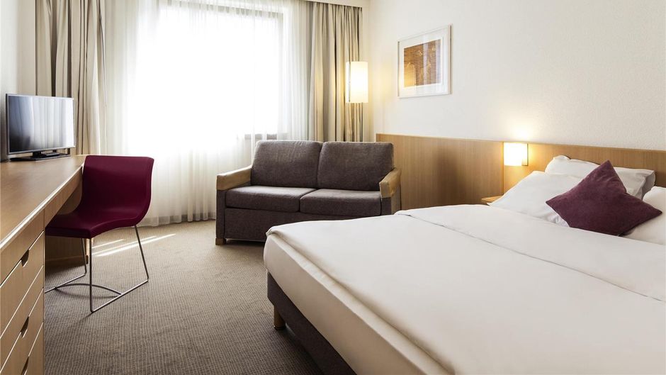 Novotel Duesseldorf City West Room