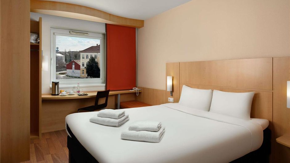 Ibis Gyor Exterior