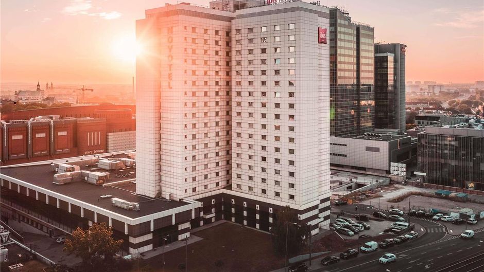 Novotel Poznan Centrum Exterior