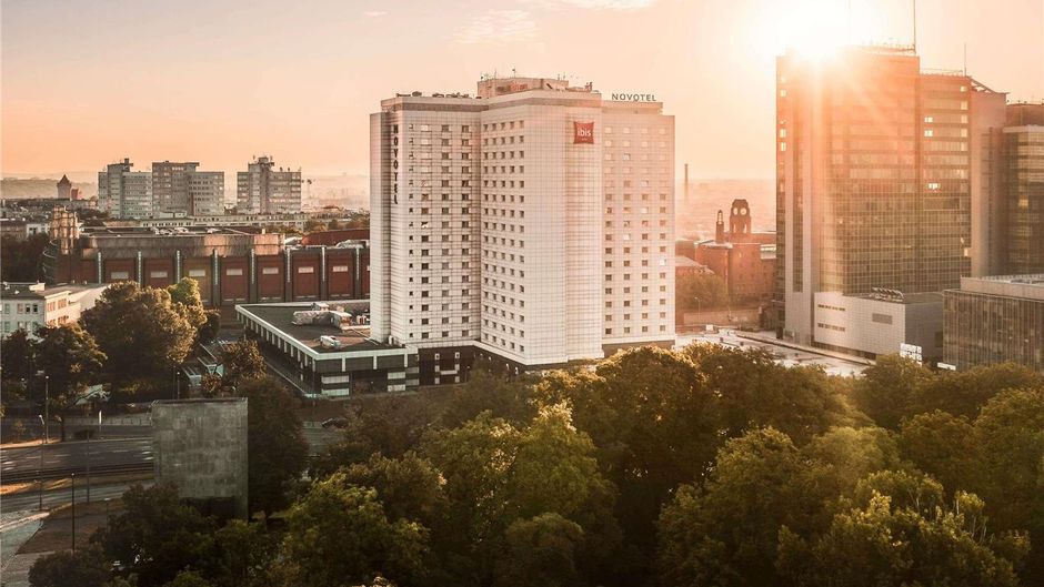 Novotel Poznan Centrum Exterior