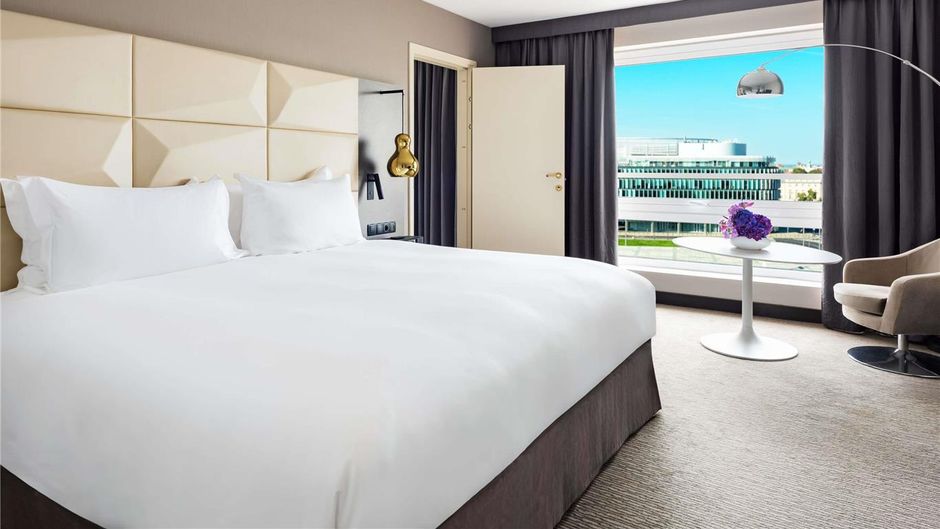 Sofitel  Warsaw Victoria Room