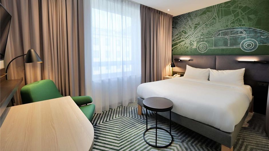 Mercure Grand Room