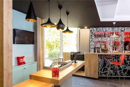 Ibis Lannion