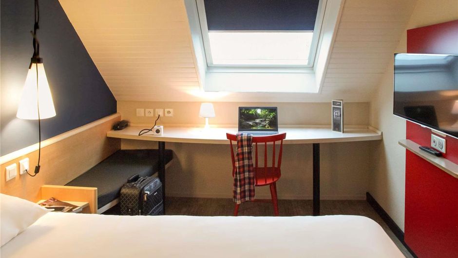 Ibis Brest Kergaradec Room