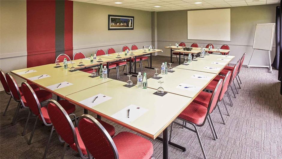 Ibis Auray Meeting
