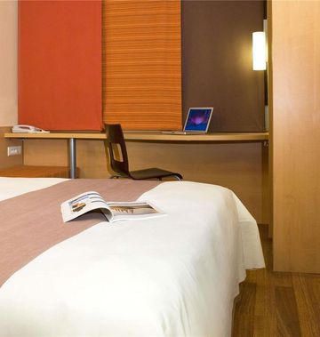 Ibis Carlisle