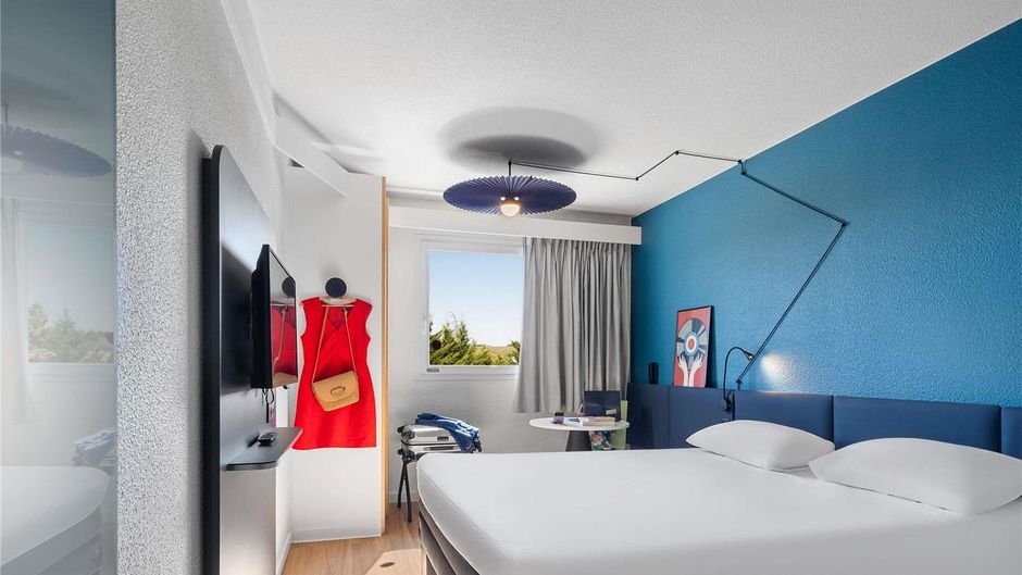 Ibis Auch Room
