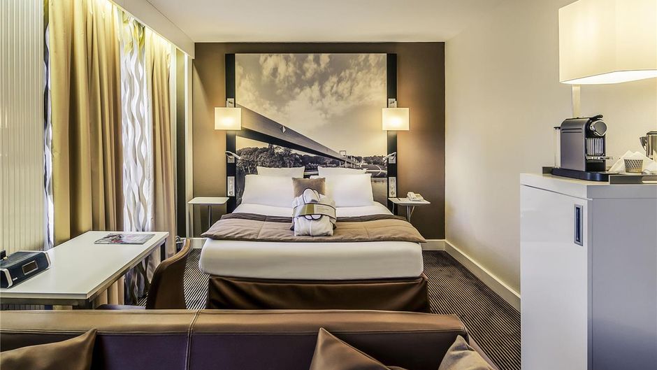 Mercure Cergy Pontoise Centre Room