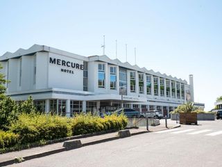Mercure Pont de Loire