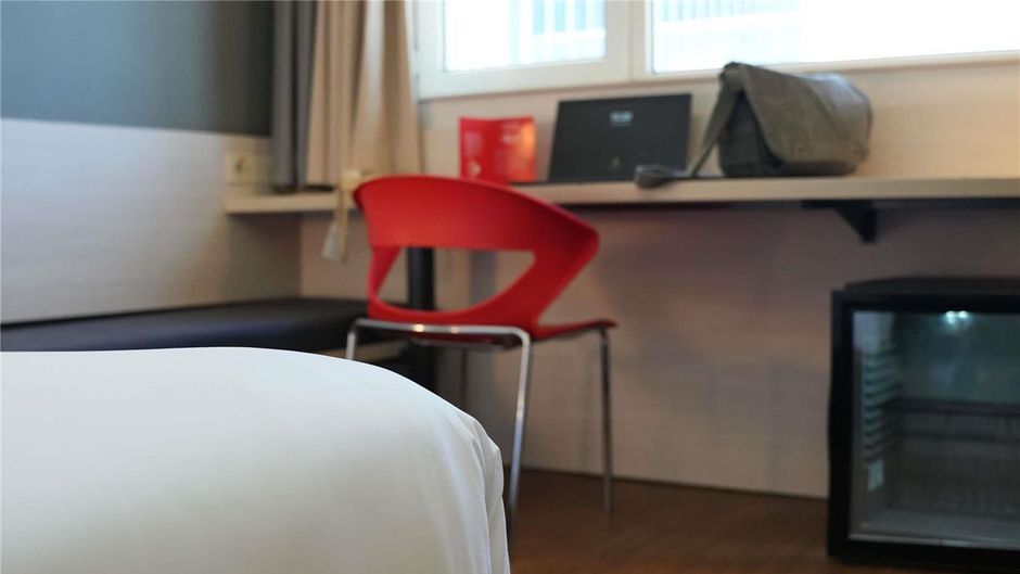 Ibis Montevideo Room